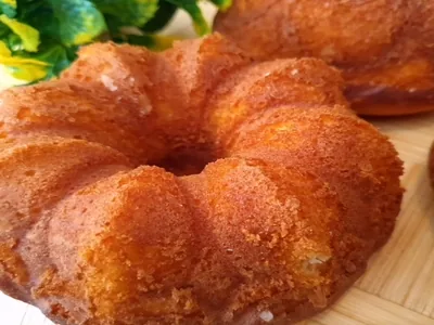 Moist lemon Cake